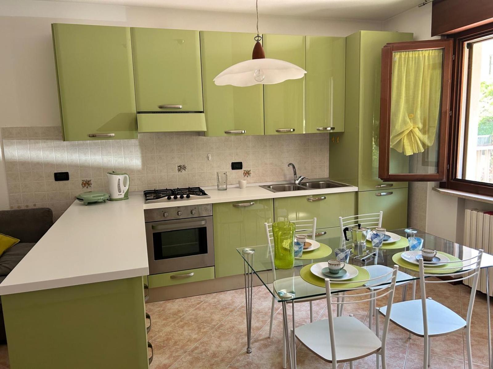 Apartment Casa Athena, Ampio Bilocale Vicino Gardaland Castelnuovo del Garda